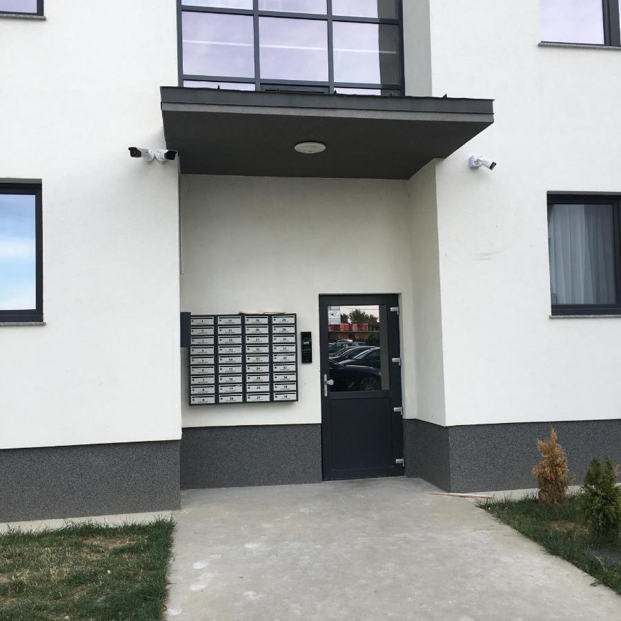 Magic Mirror Apartment Satu Mare Luaran gambar
