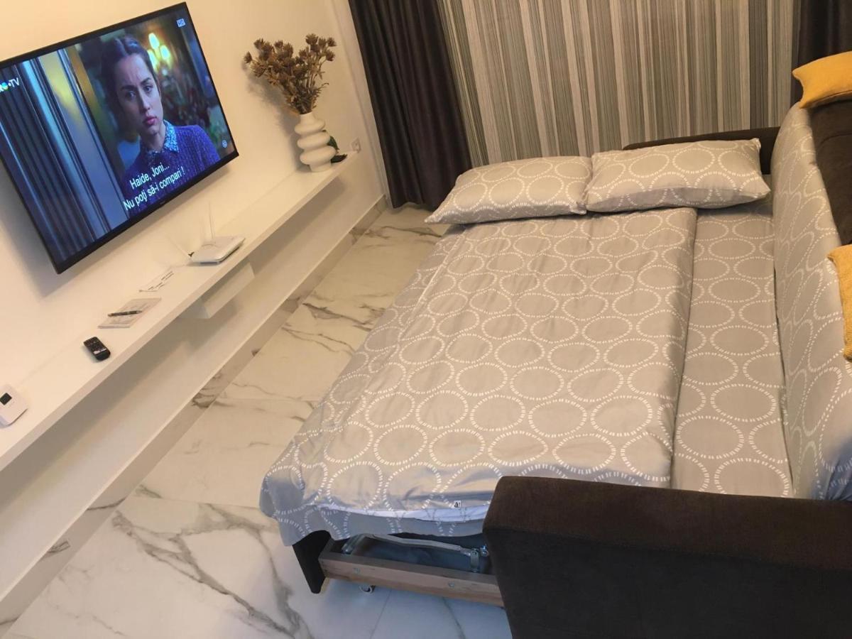 Magic Mirror Apartment Satu Mare Luaran gambar