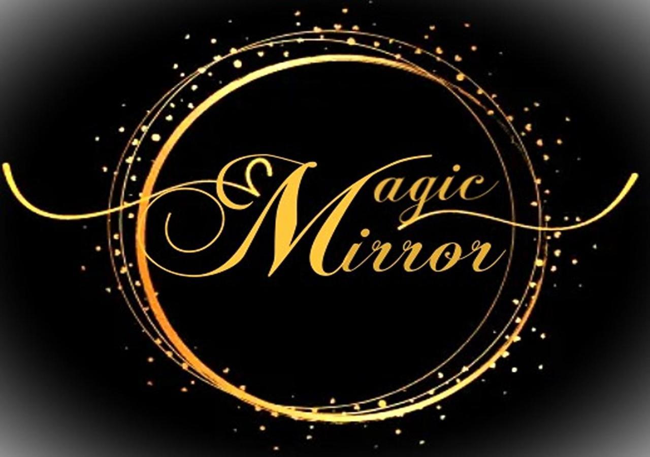 Magic Mirror Apartment Satu Mare Luaran gambar